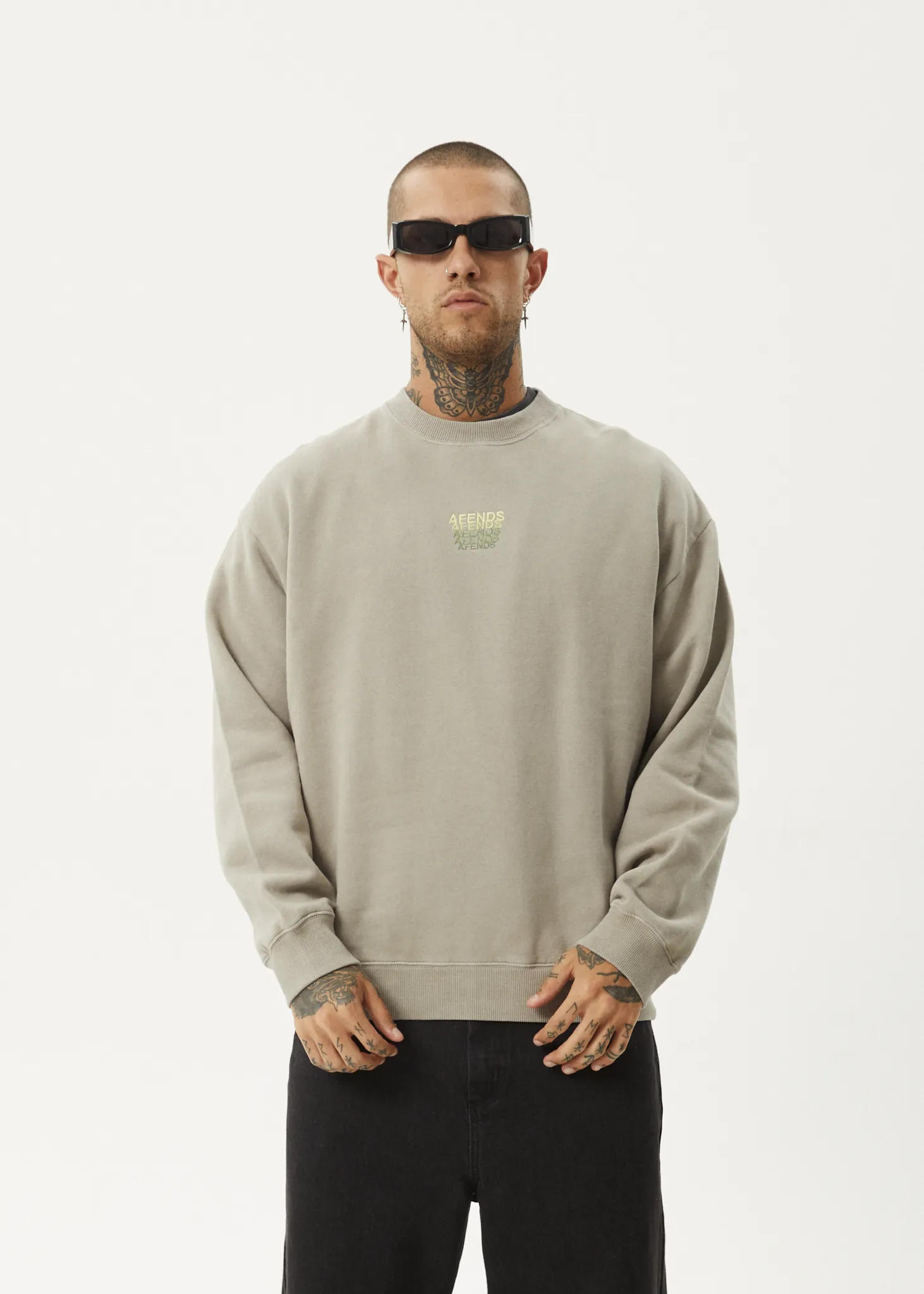 AFENDS Mens Repeat - Crew Neck - Olive