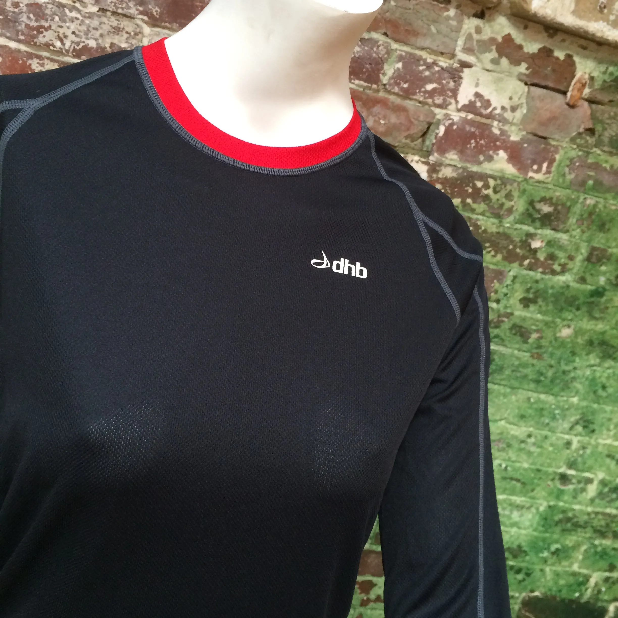 BASE LAYER : DHB Ladies' Active Women's L/S Base Layer [size 12]