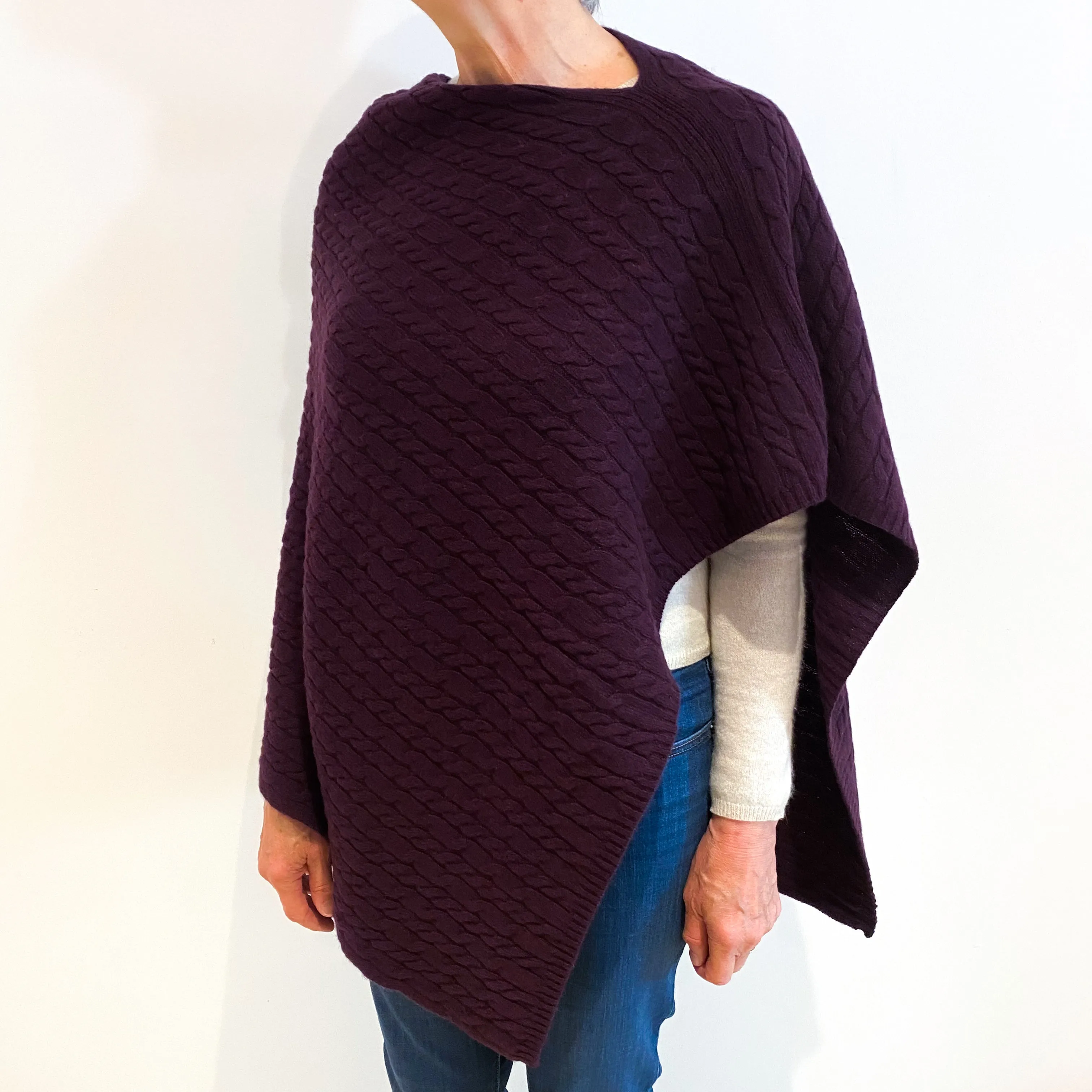 Brand New Scottish Aubergine Purple Cashmere Cable Poncho One Size