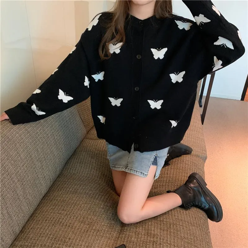 Butterfly Print Cardigan: Casual Women's Cardigan Great for all seasons, cute, smart and casual.