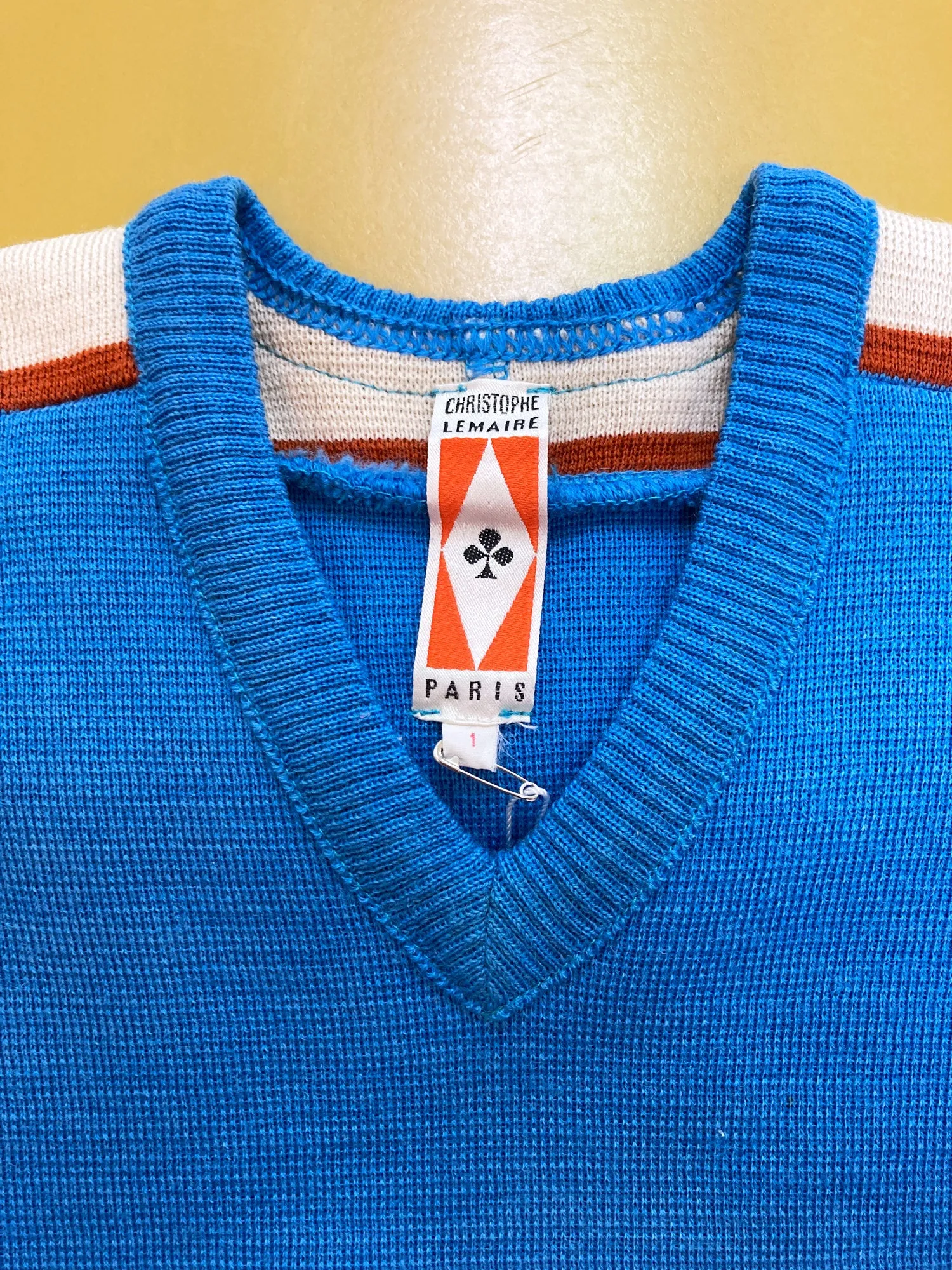 Christophe Lemaire 1990s blue wool v neck jumper with contrast sleeve - 1 XS