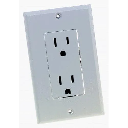 Designers Edge 15Amp White Receptacle with Wall Plate