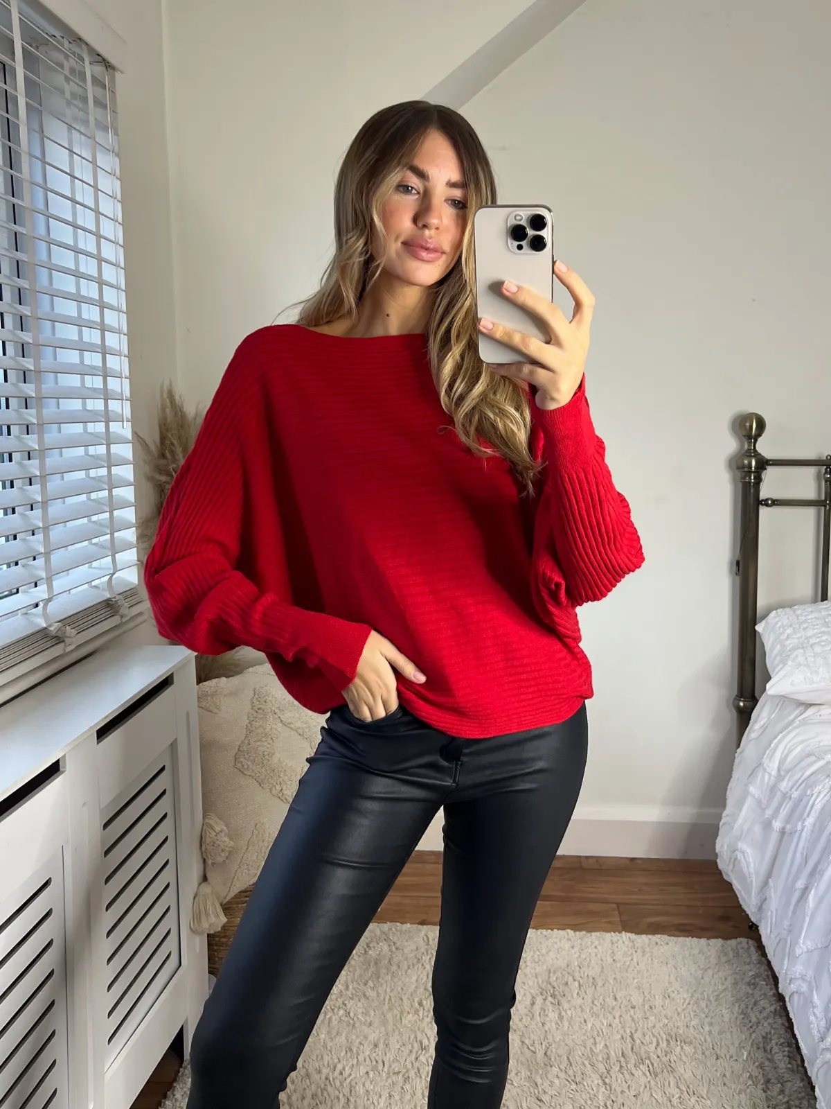 Tessa Batwing Ribbed Knit Jumper / Red